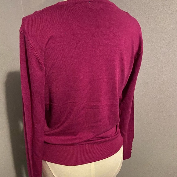 Cardigan in Magenta (Large brand new/never worn) - Picture 4 of 5